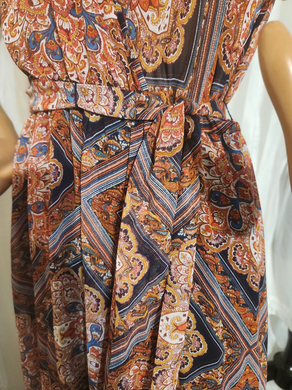 Paisley Print Maxi Dress with Tie Waist - Rust Multi Sz 6 - Picture 5 of 12